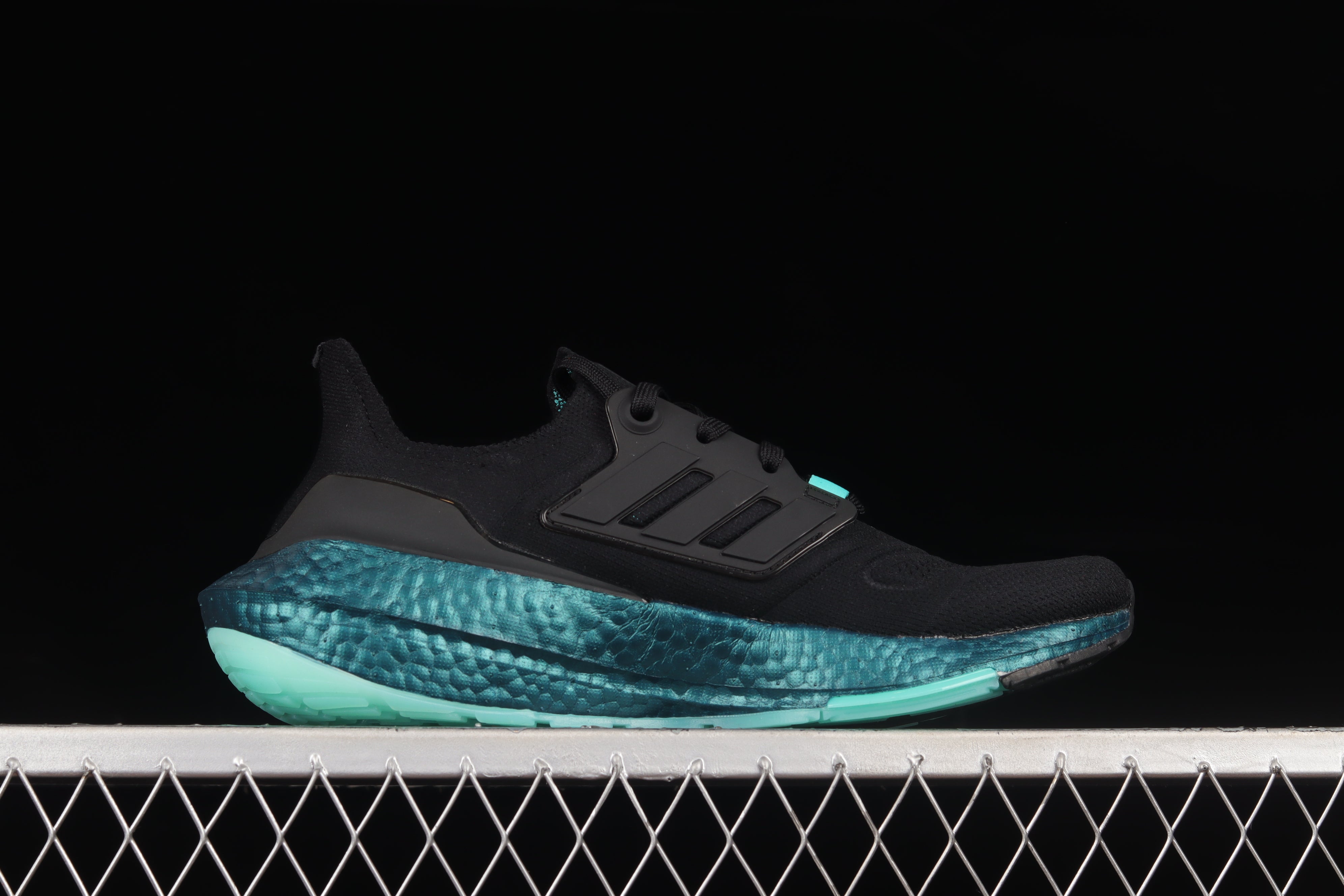 Adidas Ultra Boost 22 "Consortium" Blue Ocean
