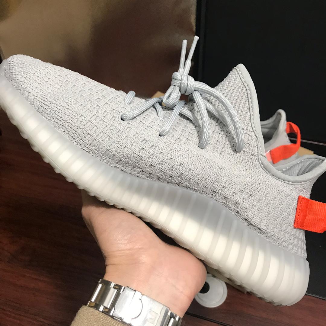 Adidas Yeezy Boost 350 V2 Tail Light (Tailgate)